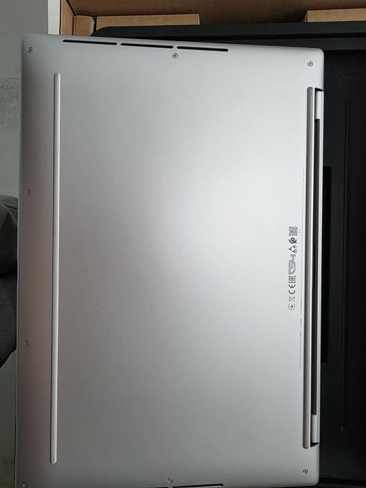 Dell XPS 14 (Dell 14 Premium) DA14250 14,5inch FHD+ 30-120Hz Procesor Ultra 7 255H, 32GB LPDDR5X, 1TB SSD, GeForce RTX 4050 6GB, Win 11 Pro