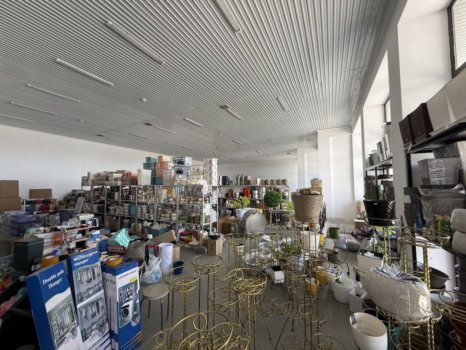 Сдается в аренду 1000 метр квадрат