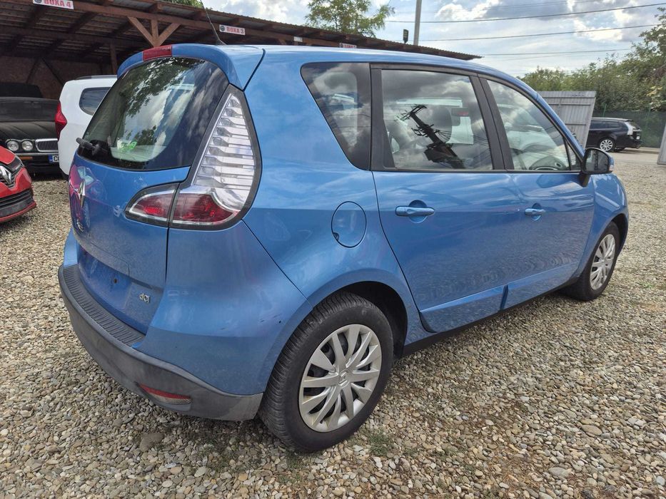 RENAULT Scenic 2015 — imagine 4