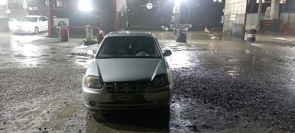 Хундай акцент 2004