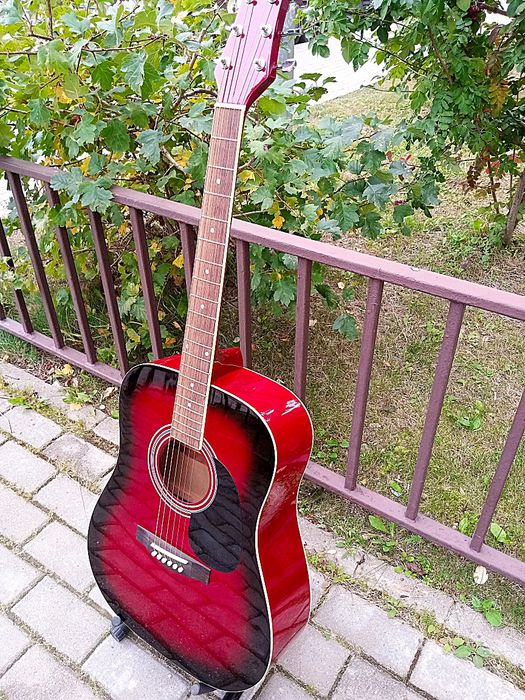 Мартинез дредноут.Состояние нового.