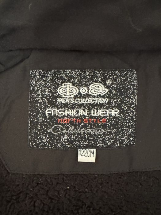 Продам куртку на мальчика