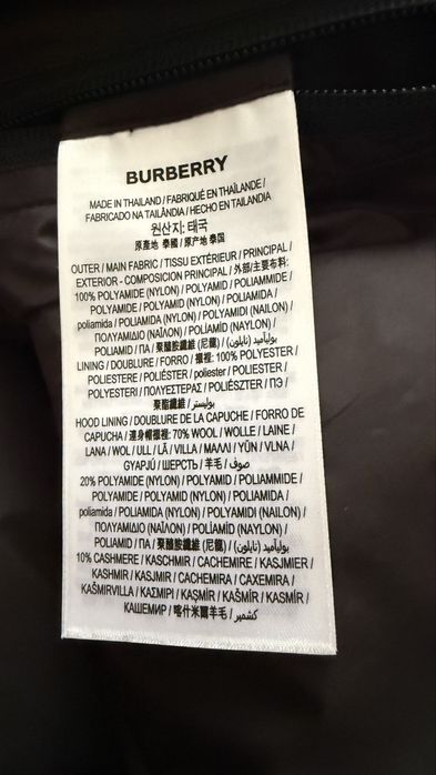 Burberry, размер L.1500лв