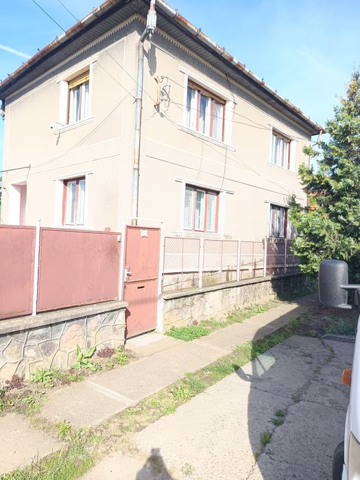 Casa de vinzare in sacueni