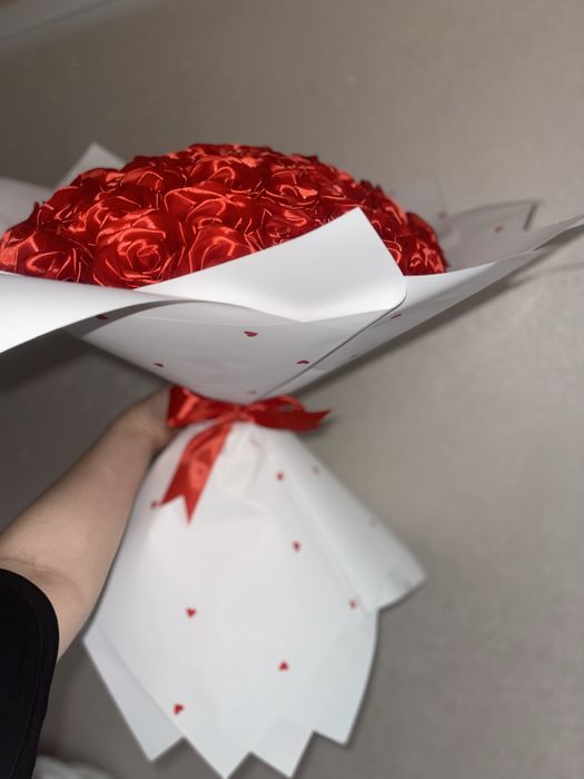 Букет из атласной ленты