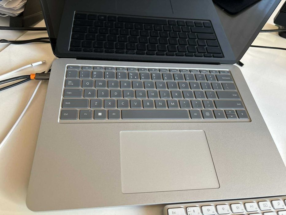 Microsoft Surface Laptop Studio Intel Core i5/16GB/256GB SSD/ФАКТУРА