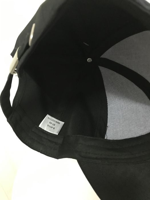 Продам бейсболку с надписью