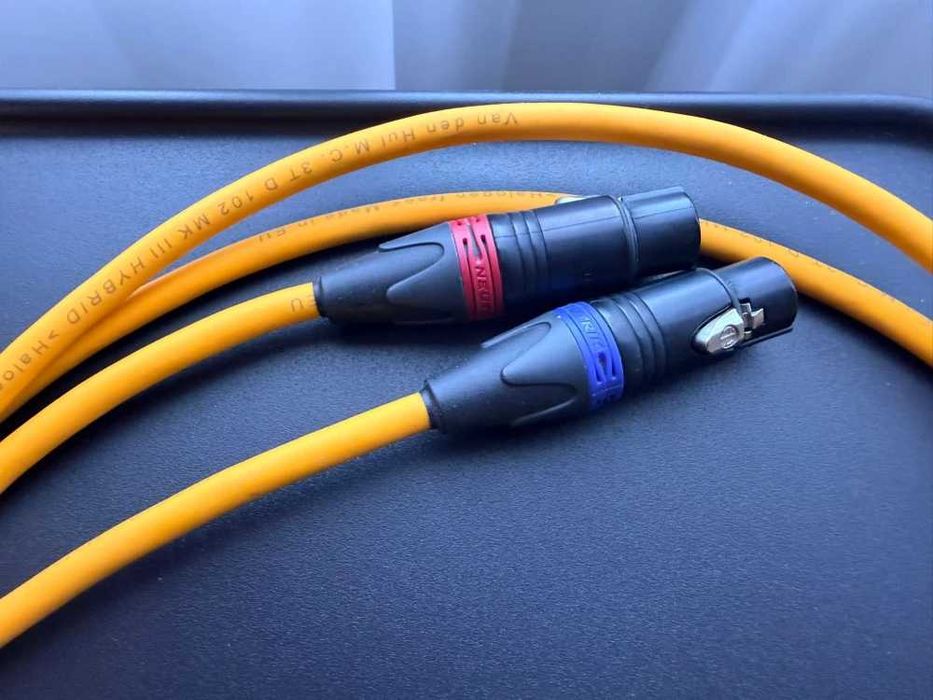 Set cabluri XLR Van der Hul D-102 III Hybrid 1,5 m