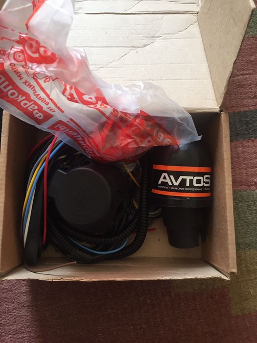 фаркоп  прицеп универсалние