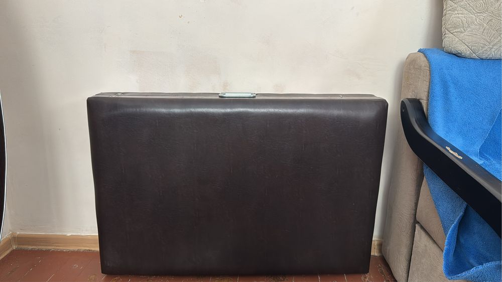 Продам кушетку складную для лешмейкеров, бровистов