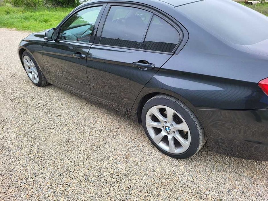 Dezmembrez bmw f30 bara,usa,aripa,capota,portbagaj,jante