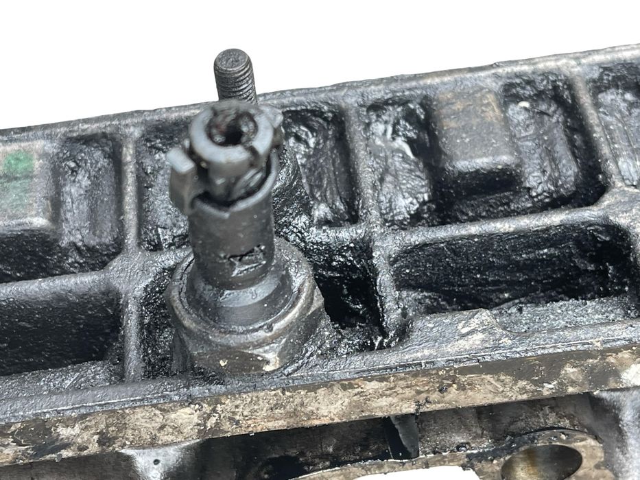 Semi Baie Ulei / Carter Volvo Xc90 I 275 2002 - 2015 2.4D