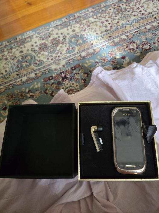 Нокиа Оро голд Оригинал