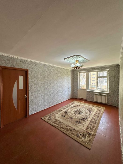 продается 2х комн квартира