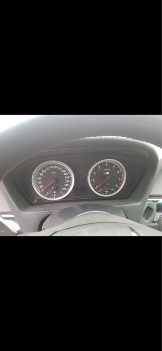Bmw x5 m lci.  555cp