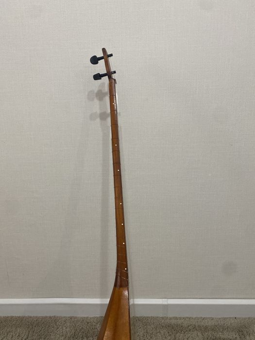 Домбыра в подарок чехол