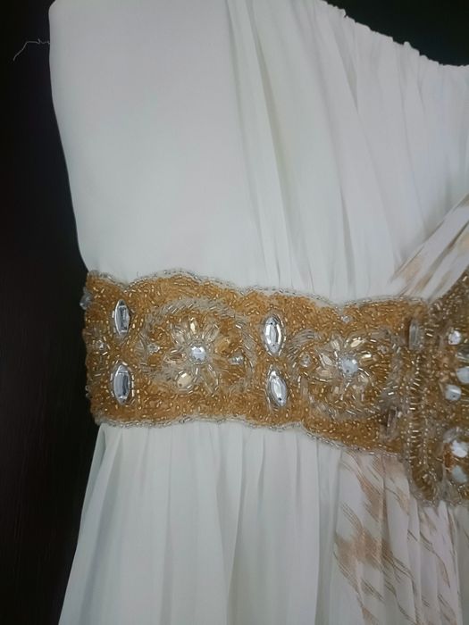 Rochie alba voal ocazie stil roman