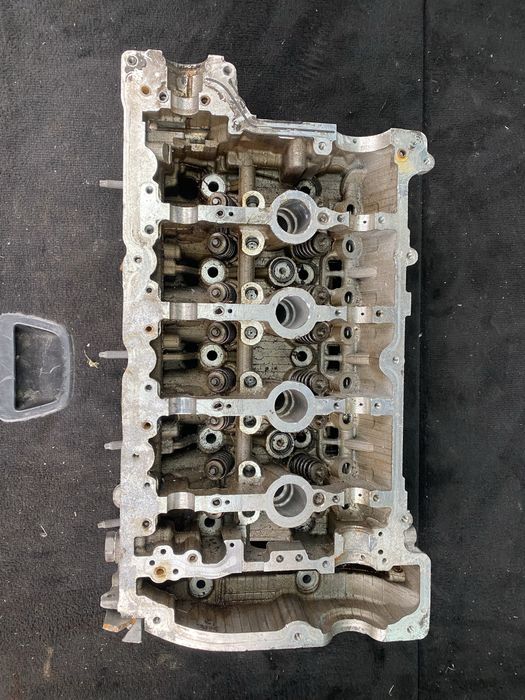 Цилиндрова глава Peugeot Citroën 1.4–1.6 VTI EP3, EP6