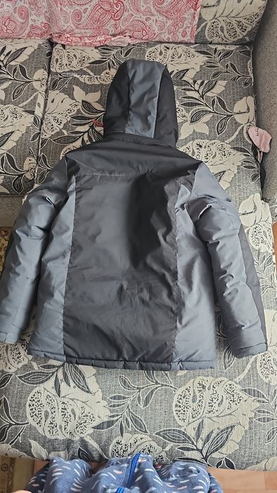 Зимняя  куртка мальчику