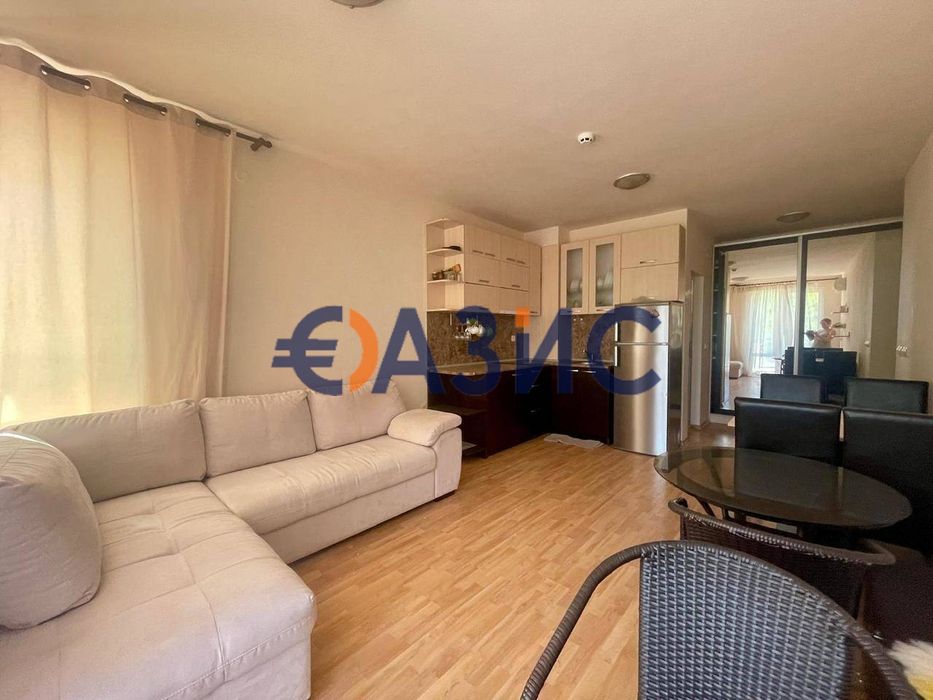 Тристаен апартамент в комплекс Stella Polaris, 102 кв.м., Слънчев бряг