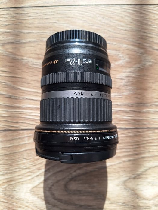 Obiectiv foto Canon 10-22mm