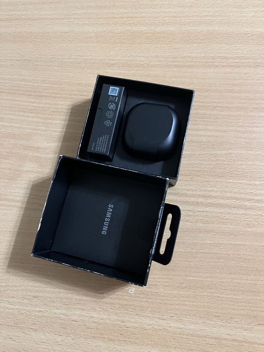Наушники Samsung Galaxy Buds Pro