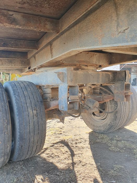 Самосвално ремарке 12т. 28куб.