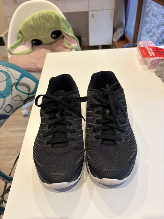 Дамски/junior маратонки Fila