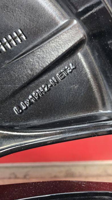 Джанти за Mercedes EQC 19"ц оригинал сп. пакет зимни гуми 255 5019