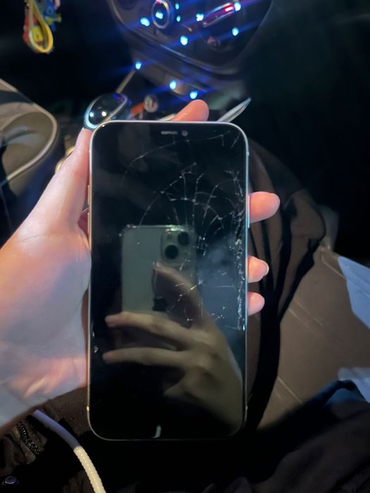 Айфон 11 55к торг быстрым