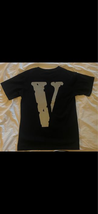 vand tricou Vlone