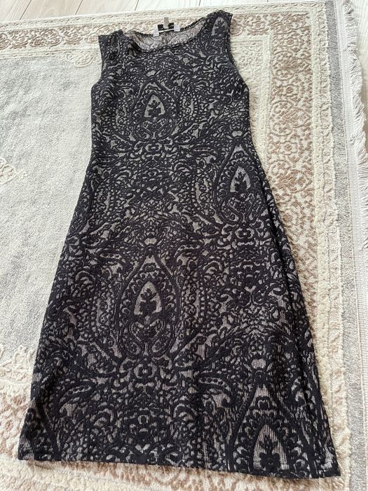 Rochie mulată cu imprimeu