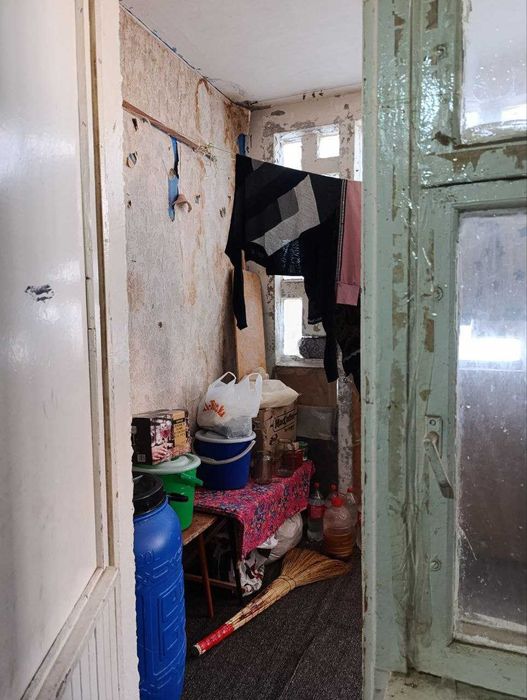 Квартира дешево, выгодно, трехкомная с двумя большими балконами