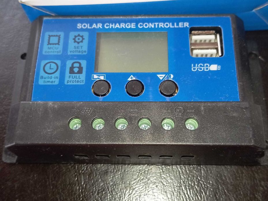 Controler de încărcare solară