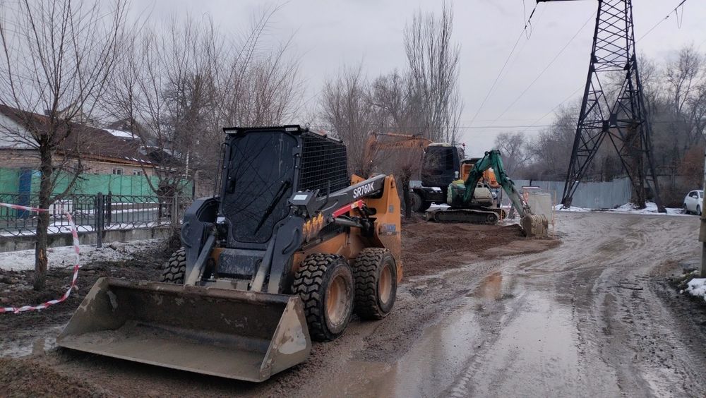 Мини погрузчик ,мини эксковатор , хюндай 140 эксковатор