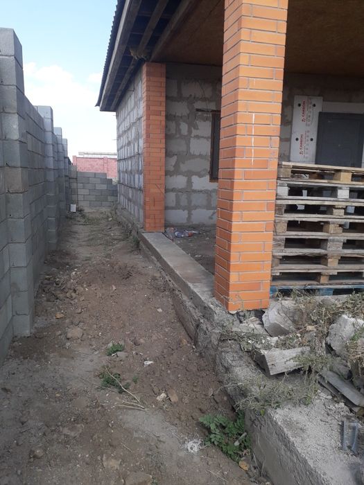 продам коттедж м-н Уркер