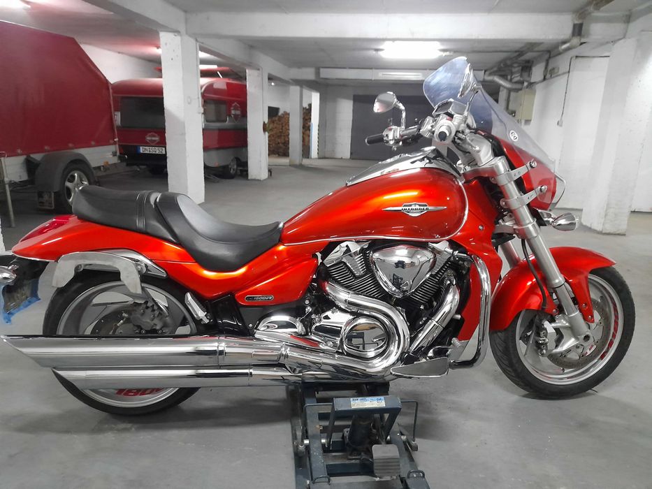 Suzuki Boulevard M 109 R