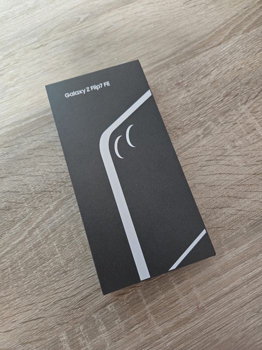 Samsung Galaxy Z Flip7 FE с Гаранция