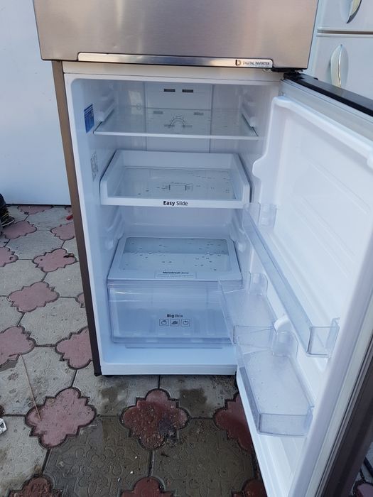 Продаётся холодильник Samsung