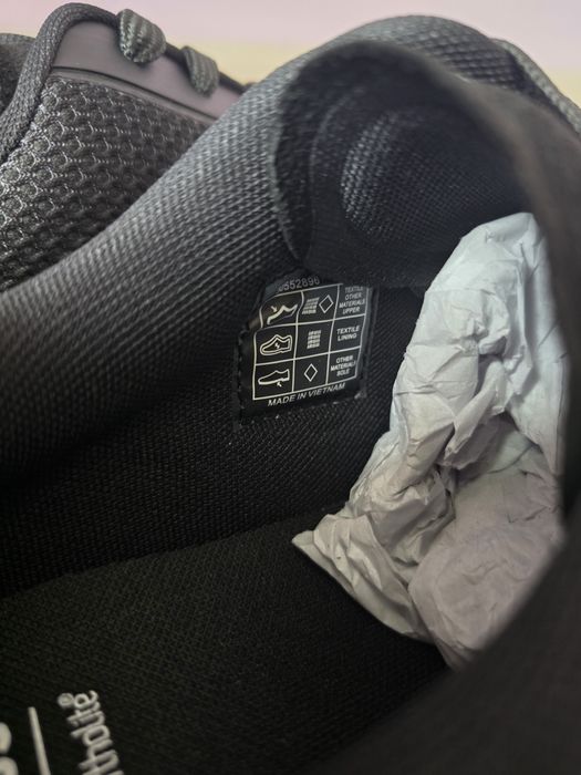 Маратонки BOSS Titanium