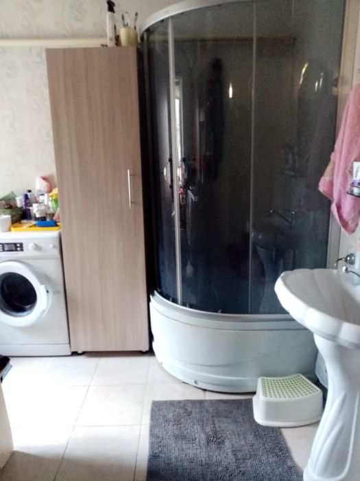 Продам комерческое здание с домом