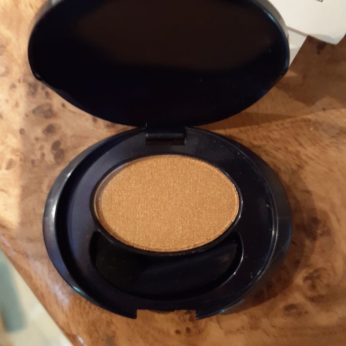 Тени для век от Oriflame