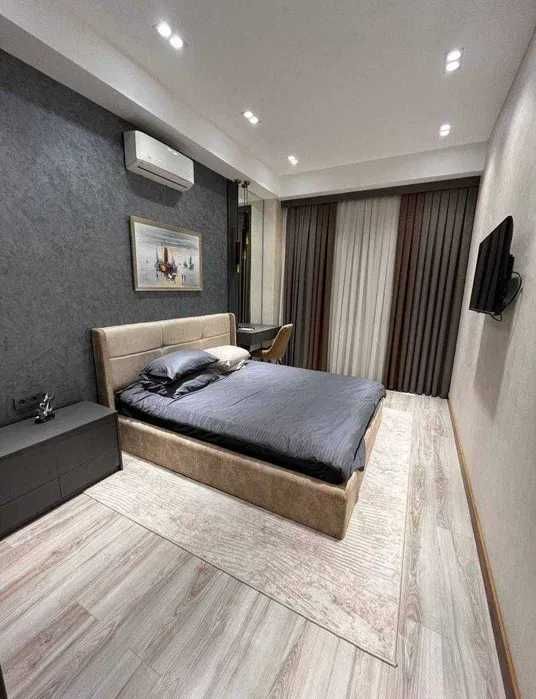 Сдается квартира возле метро Айбек