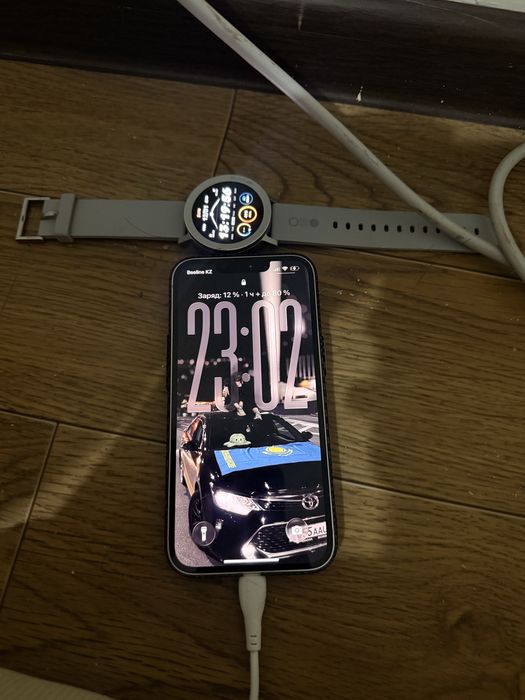 Iphone 13 с документами