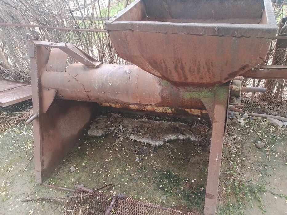 Макка дони ўзагидан айирадиган аппарат