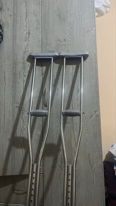 Костыли почти новые