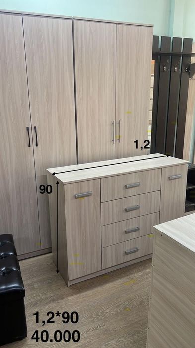 Продам комоды разные