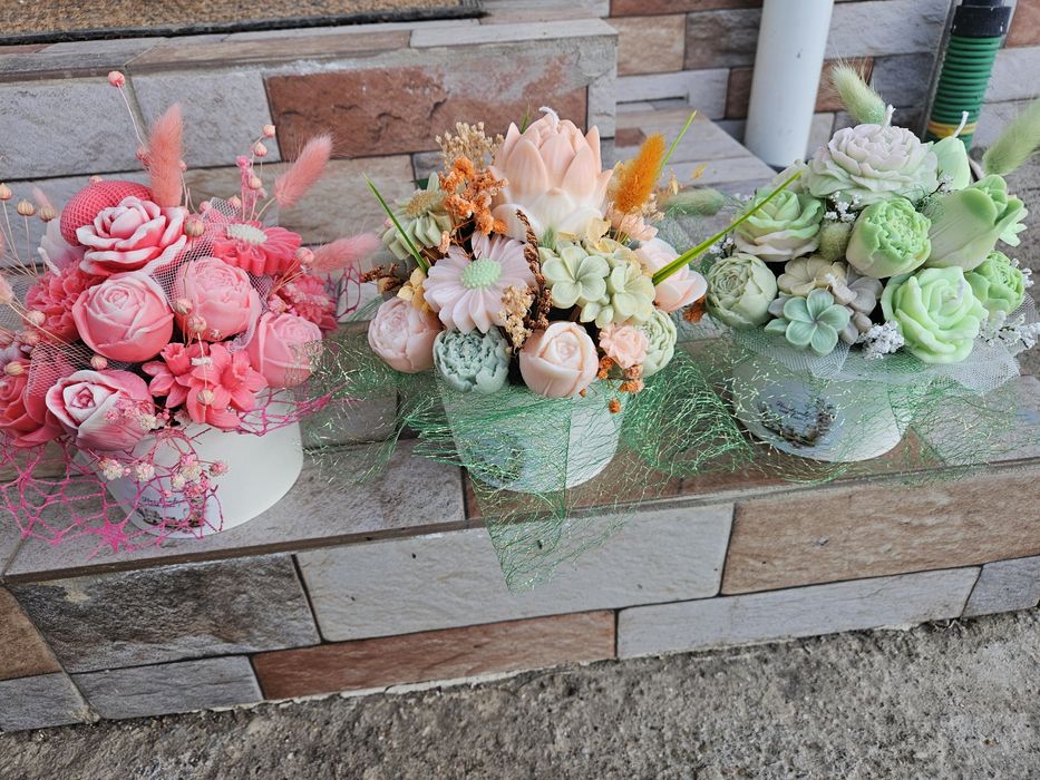 Buchete de flori din ceara