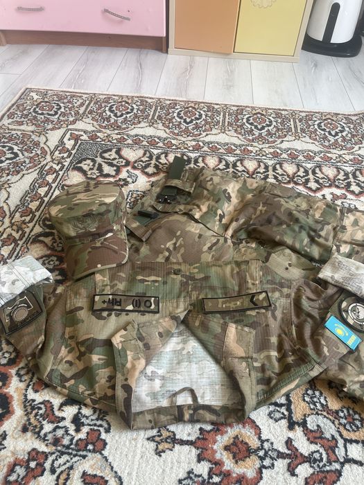 Военный форма для солдат