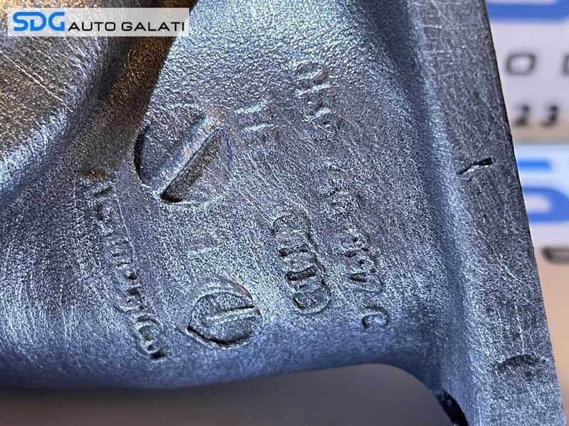 Suport Conducta Tubulatura Aer Clapeta Acceleratie Galerie Admisie VW Touareg 7L 3.0 TDI BKS BUN 2003 - 2010 Cod 059145997C [B0001]
